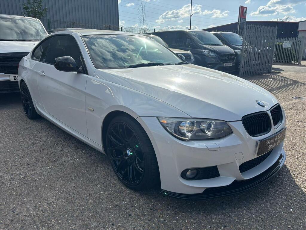 BMW 3 Series Coupe 2.0 320D Sport Plus Edition Steptronic Euro YK62RBO White #5