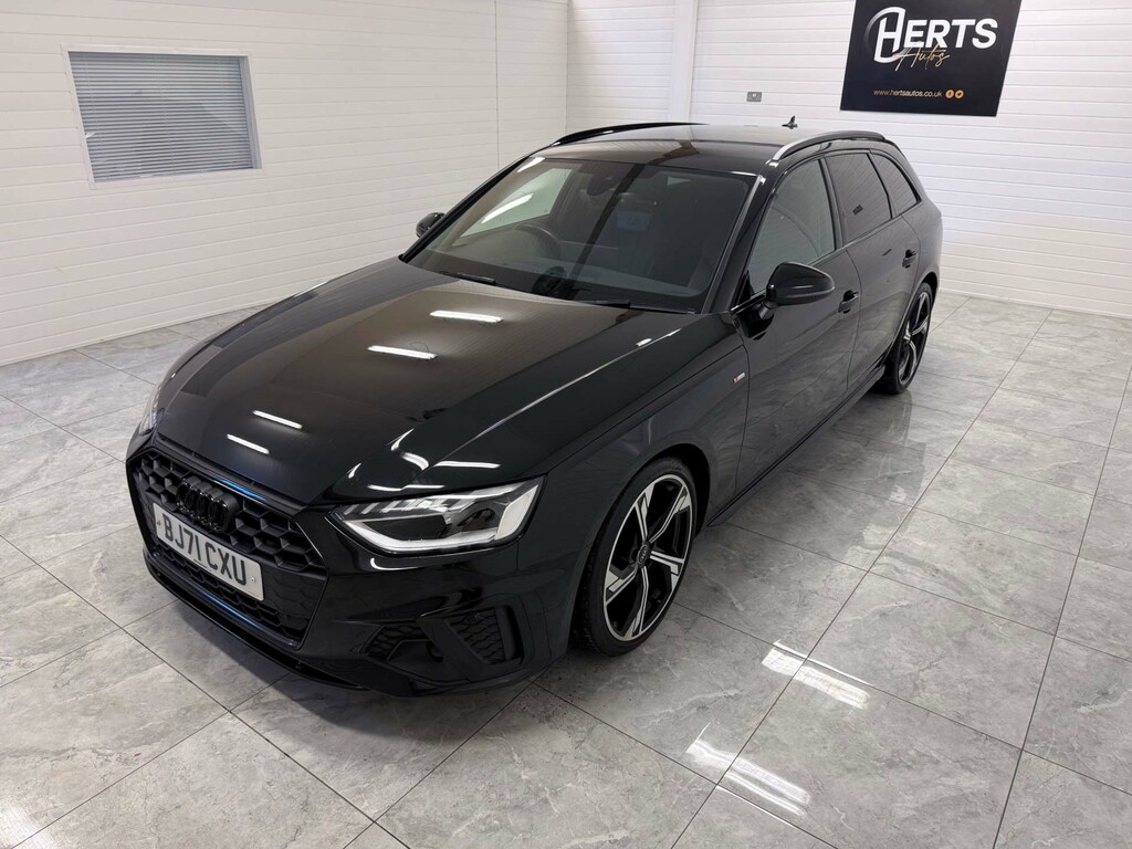Audi A4 Black Edition 35 Tfsi Mhev BJ71CXU Black #3