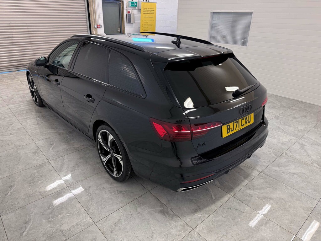 Audi A4 Black Edition 35 Tfsi Mhev BJ71CXU Black #4