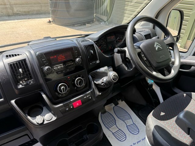 Citroen Relay 2.2 Bluehdi 35 Plus Caged Tipper FJ70EZP White #2