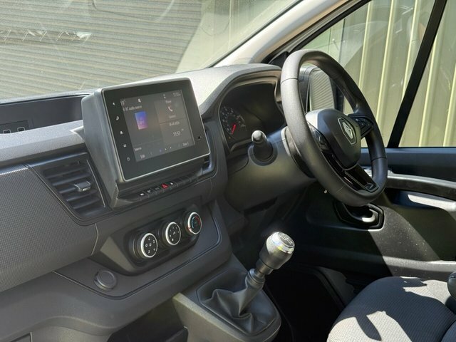 Renault Trafic 2.0 Dci Blue Ll30 Business Panel Van M HV72ZNJ White #2