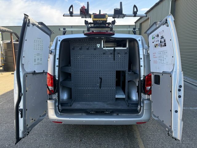Mercedes-Benz Vito 1.7 110 Cdi Progressive Panel Van Manua Silver #3