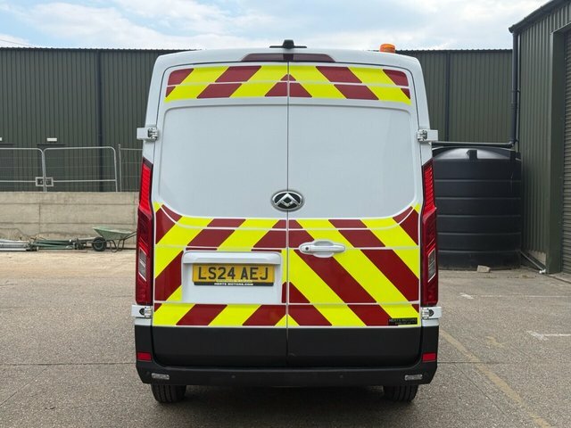 Maxus Deliver 9 2.0 D20 Lux Panel Van Fwd L3 H2 LS24AEJ White #6