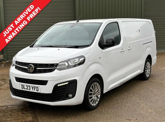 Vauxhall Vivaro 1.5 Turbo D 2900 Pro Panel Van 6Dr L White