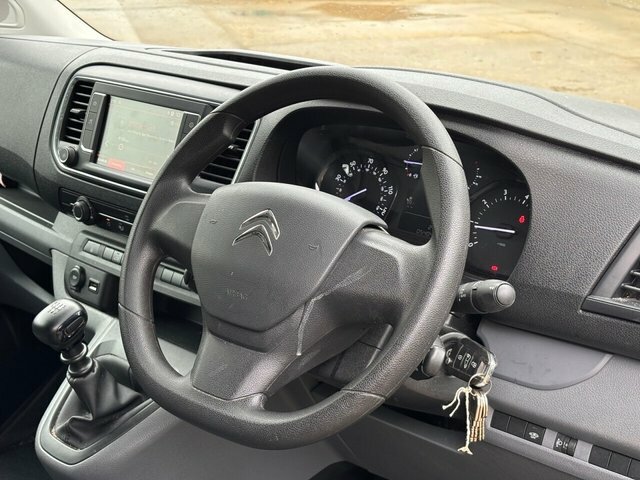 Citroen Dispatch 1.5 Bluehdi 1200 Enterprise XL Panel Van 6Dr Diese AY21EFP White #3