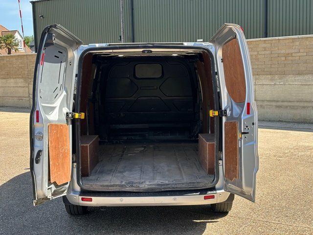 Ford Transit Custom 2.0 300 Ecoblue Limited Panel Van Manua EA22KVD Silver #2