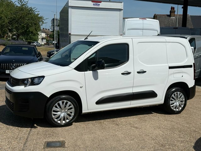 Peugeot Partner 1.5 Bluehdi 1000 Professional Premium Standard Pan LR22TXE White #4