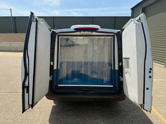 Mercedes-Benz Vito 1.6 111 Cdi Gah Freezer Van -21 Degrees 6Dr White #2
