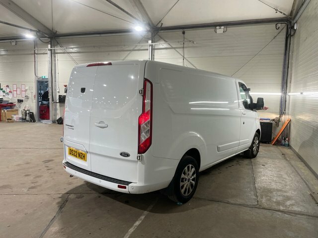 Ford Transit Custom 2.0 300 Ecoblue Limited Panel Van Manua DS22NZH White #5