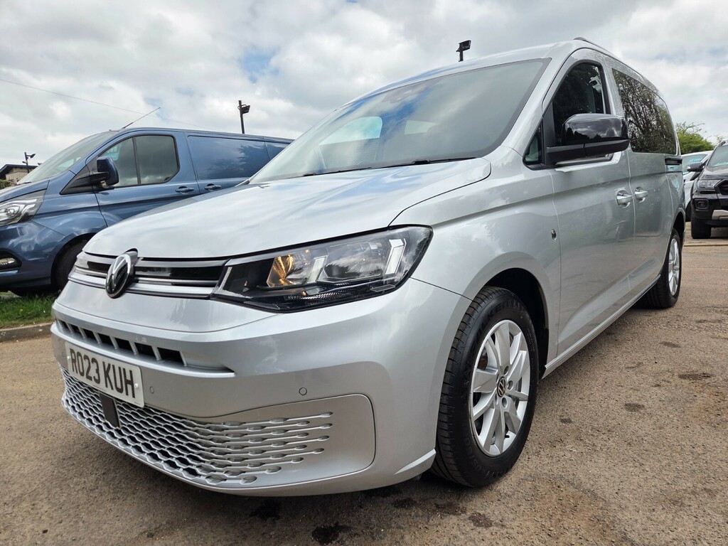 Volkswagen Caddy Maxi Life 2.0 Tdi 122 Life Dsg Silver #5