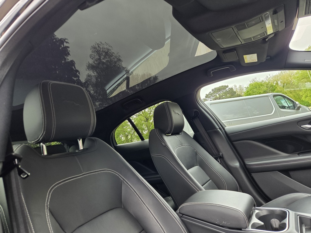 Jaguar I-Pace 294Kw Ev400 Hse Black 90Kwh 11Kw Charger DE22JVD Black #4