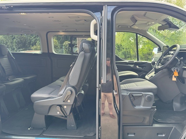 Ford Tourneo Custom 2.0 Ecoblue 130Ps Low Roof 8 Seater Titanium L2 Lw MD22LGX Black #4