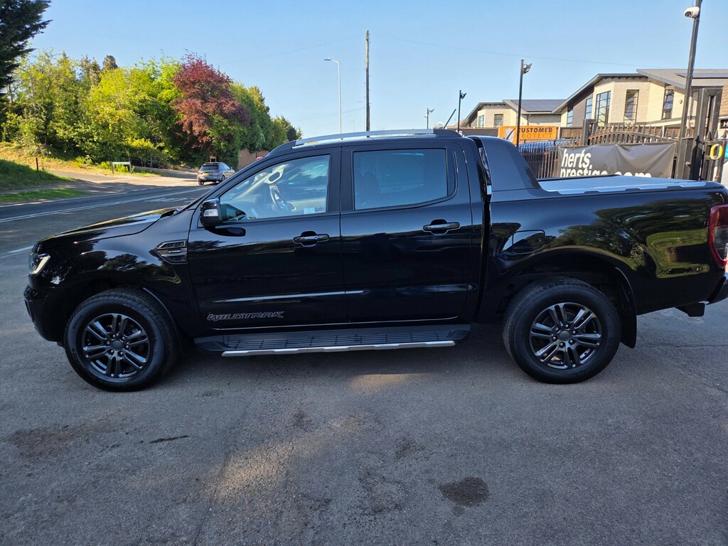 Ford Ranger Pick Up Double Cab Wildtrak 2.0 Ecoblue 213 KS72CZX Black #2