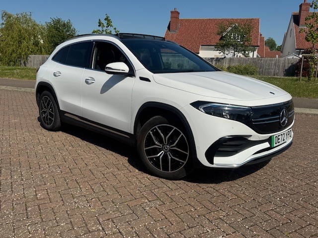 Mercedes-Benz EQA Eqa 250 140Kw Amg Line Premium 70.5Kwh White