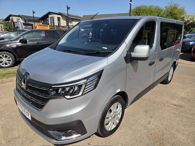 Renault Trafic Minibus FT72EYP Silver #5