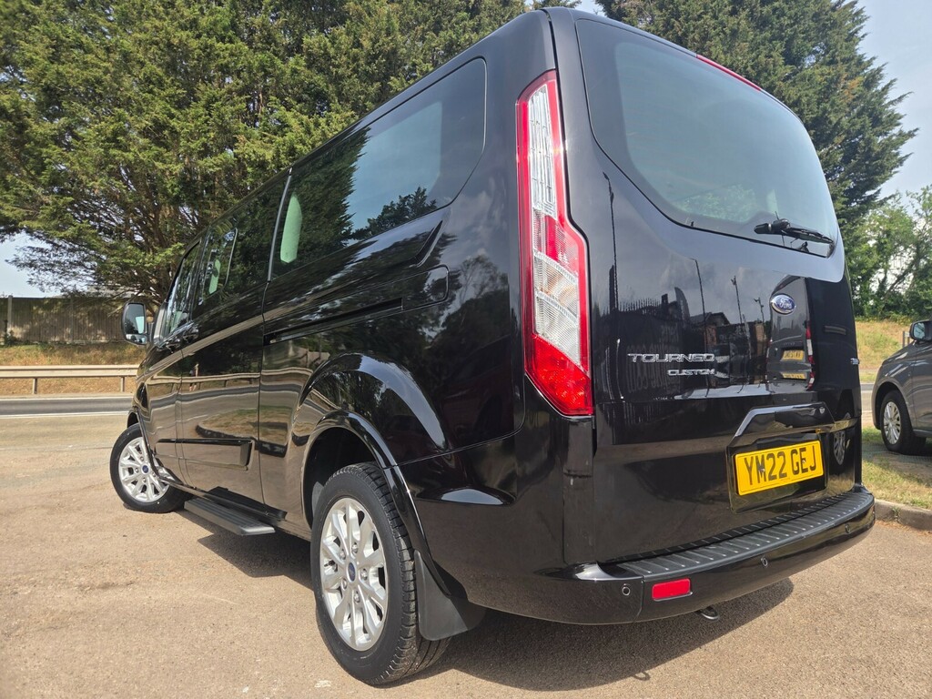 Ford Tourneo Custom 2.0 Ecoblue 130Ps Lr 9 Seater Titanium Black #3