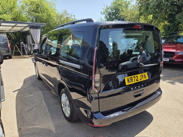 Volkswagen Caddy Maxi Life 2.0 Tdi 122 Life Dsg Black #3