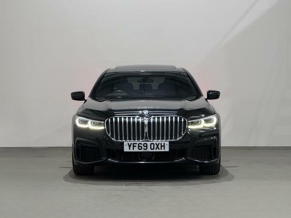 BMW 7 Series 3.0 745Le 12Kwh M Sport Saloon Plug-in Black #5