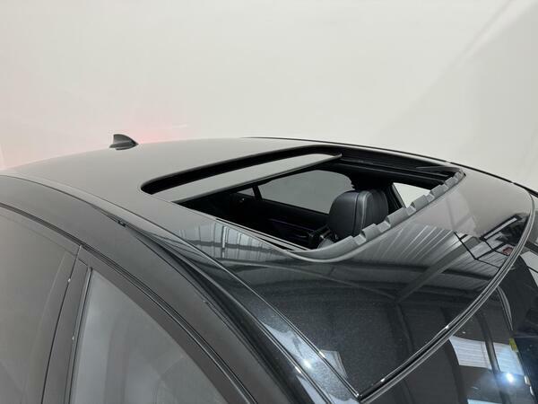 BMW 7 Series 3.0 745Le 12Kwh M Sport Saloon Plug-in Black #3