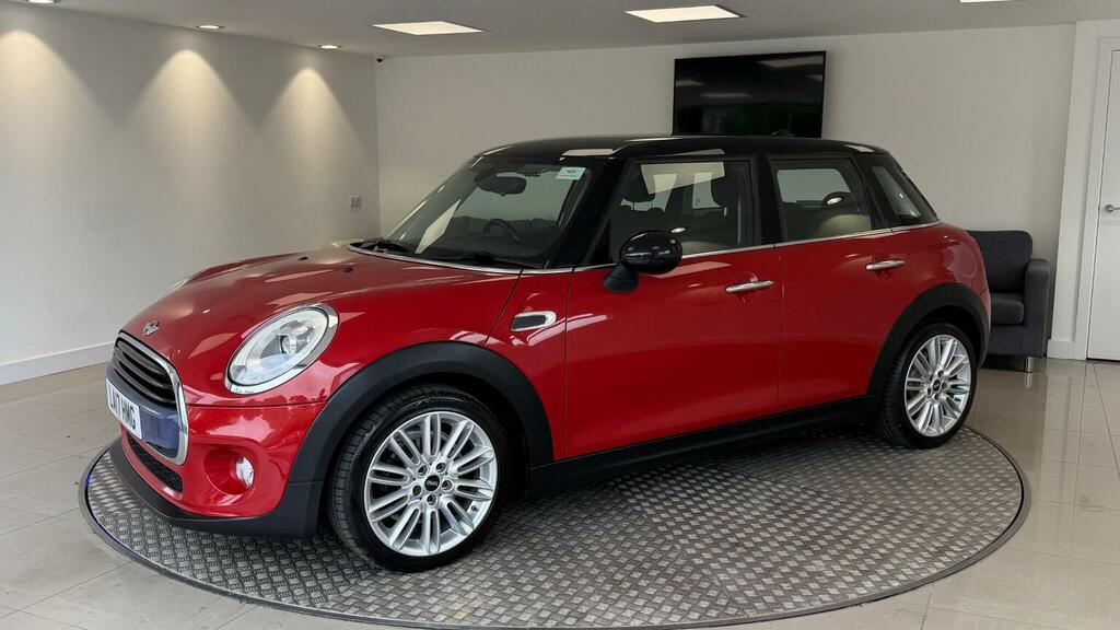 Mini Hatch Hatchback 1.5 Cooper Euro 6 Ss 201717 Red