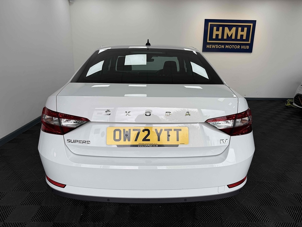 Skoda Superb Tsi Iv Se Technology OW72YTT White #6