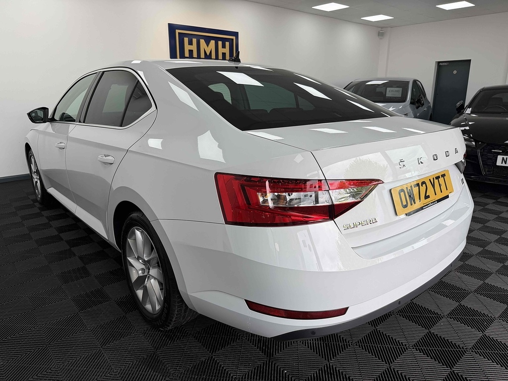 Skoda Superb Tsi Iv Se Technology OW72YTT White #5