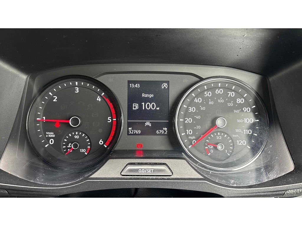 Volkswagen Crafter Tdi Cr35 Startline MC72HBO White #6