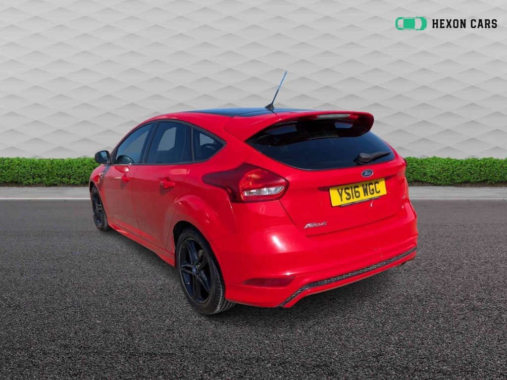 Ford Focus Zetec S Red Edition Tdci YS16WGC #4