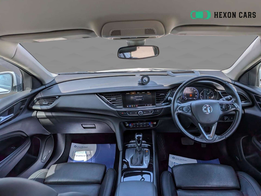Vauxhall Insignia Elite Nav Td 4X4 4Wd LN68LFF White #2