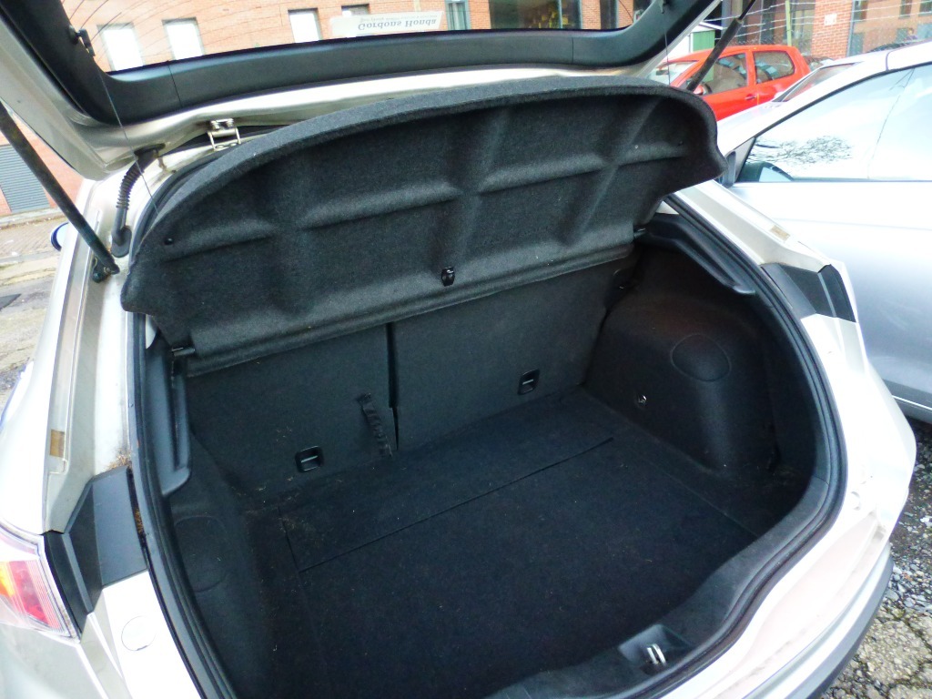 Honda Civic 1.8 I-vtec Se I-shift Silver #6