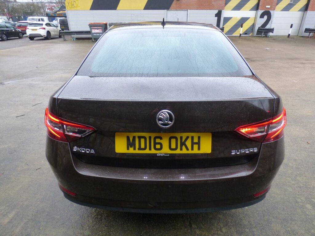 Skoda Superb 2.0 Tdi Cr 190 Se L Executive Dsg Brown #4