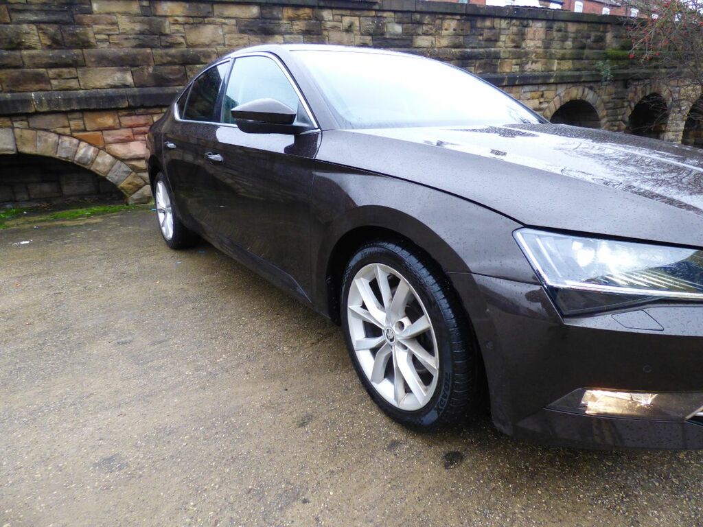 Skoda Superb 2.0 Tdi Cr 190 Se L Executive Dsg Brown #2