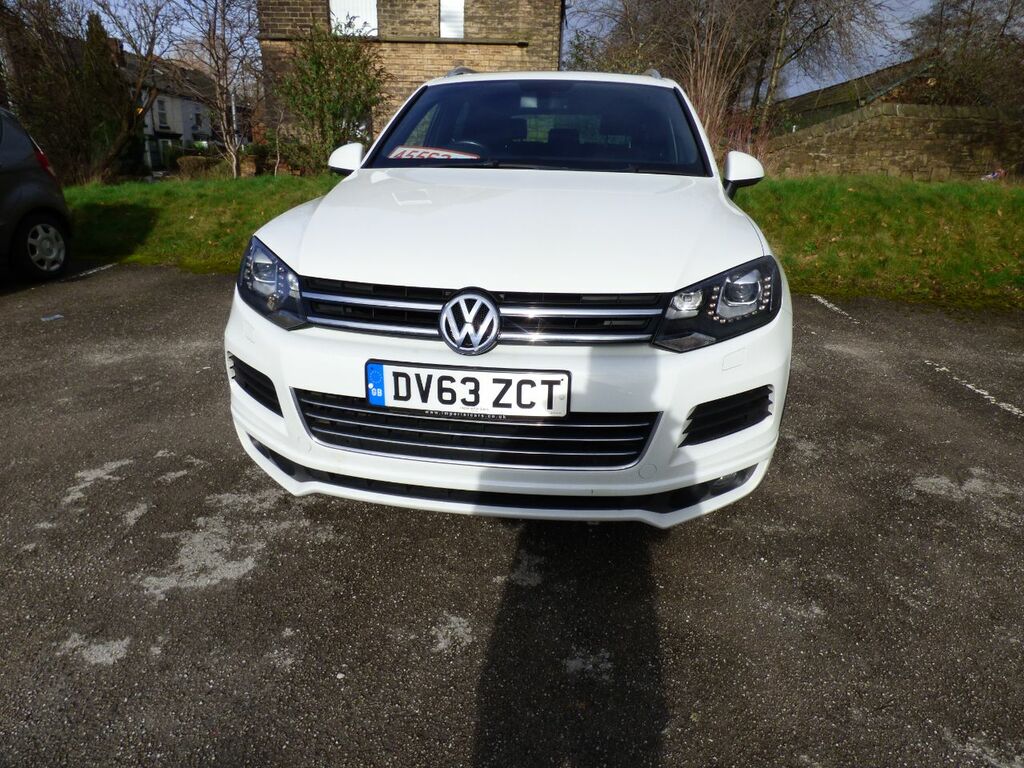 Volkswagen Touareg 3.0 V6 Tdi 245 R-line Tip White