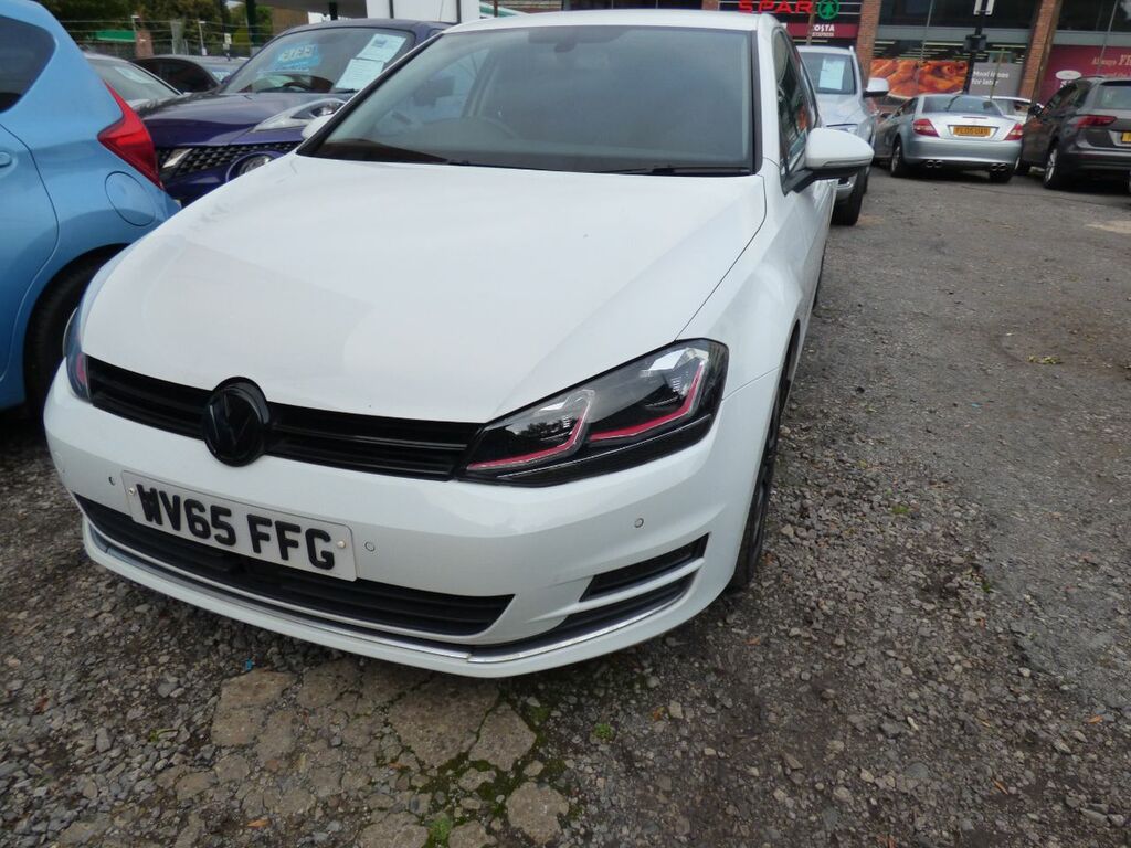 Volkswagen Golf 2.0 Tdi Gt Dsg WV65FFG White #2