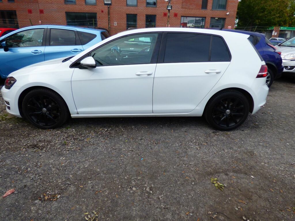 Volkswagen Golf 2.0 Tdi Gt Dsg WV65FFG White #4