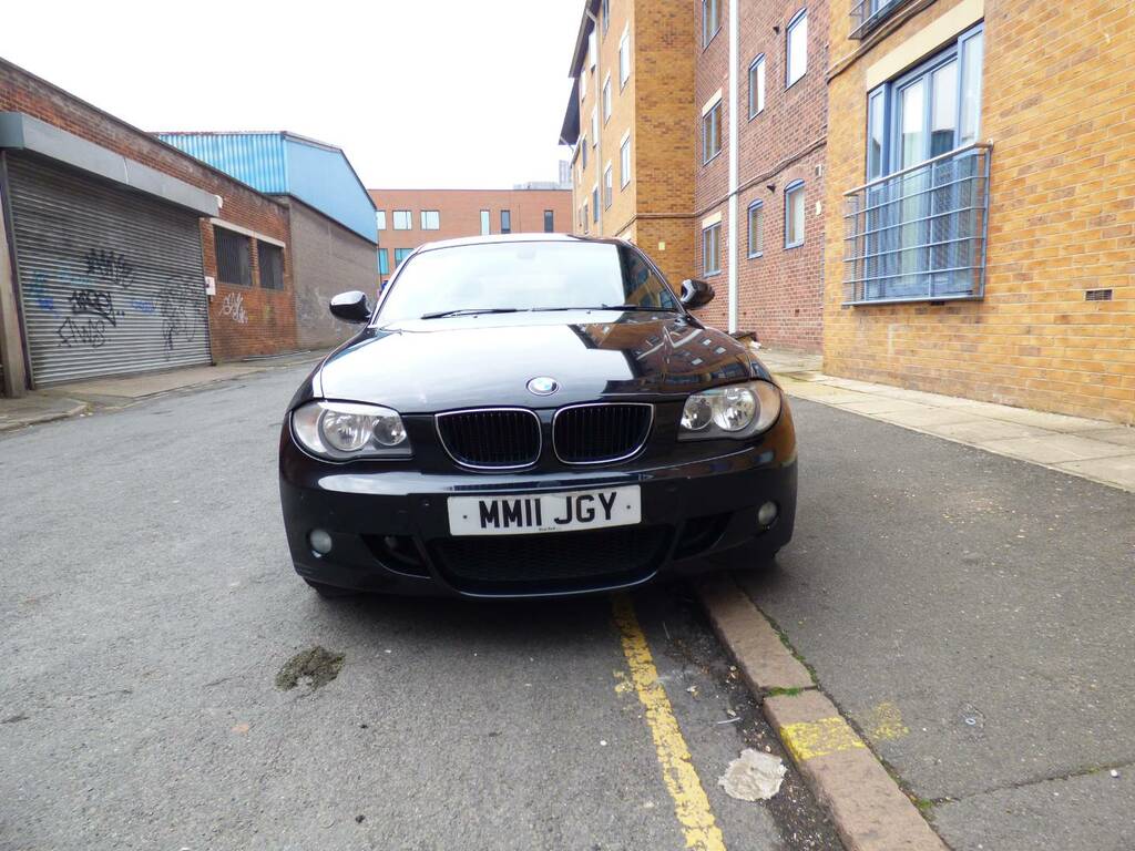 BMW 1 Series 116I 2.0 Performance Edition Step Black