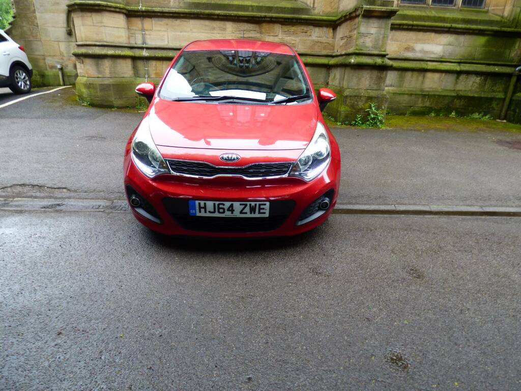 Kia RIO 1.4 Crdi 3 Ecodynamics Red