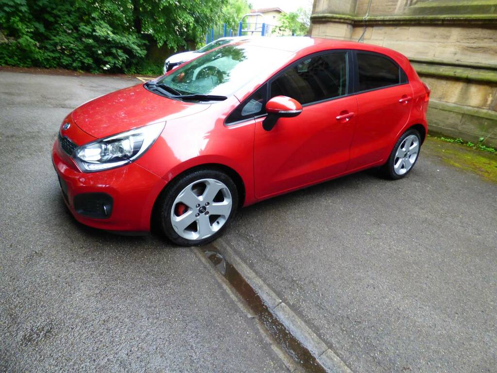 Kia RIO 1.4 Crdi 3 Ecodynamics Red #4