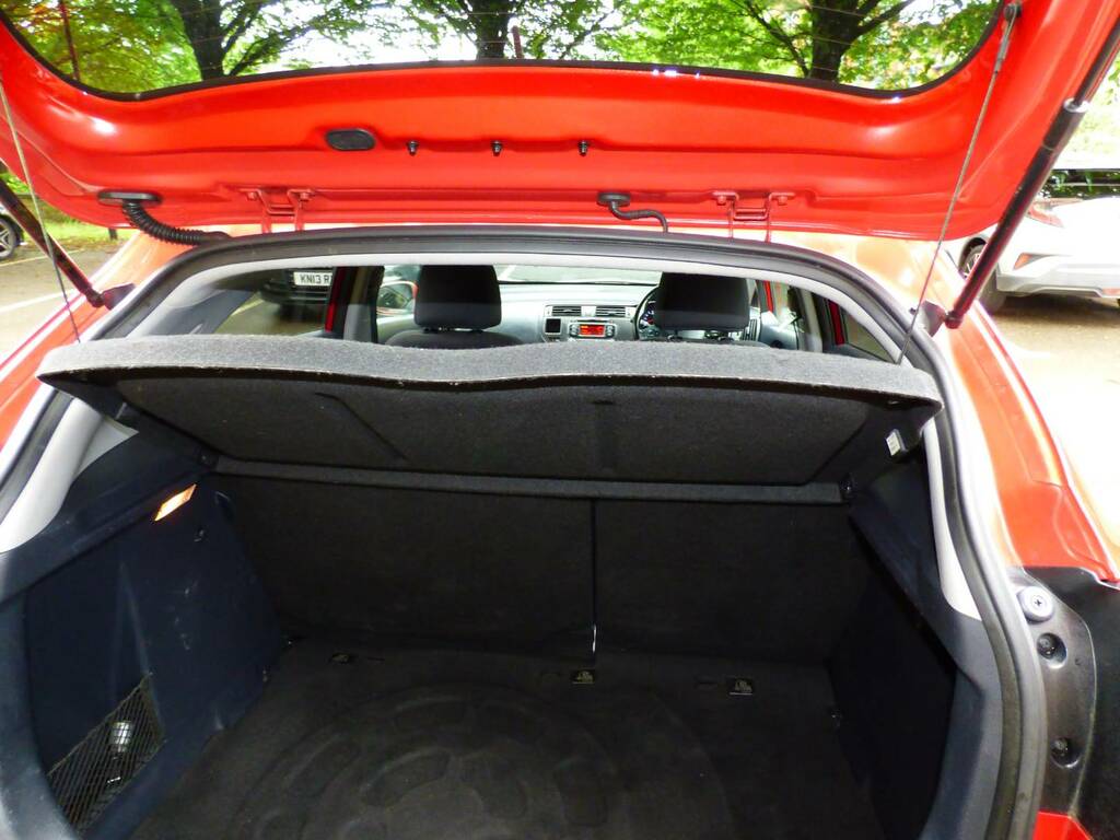 Kia RIO 1.4 Crdi 3 Ecodynamics Red #6