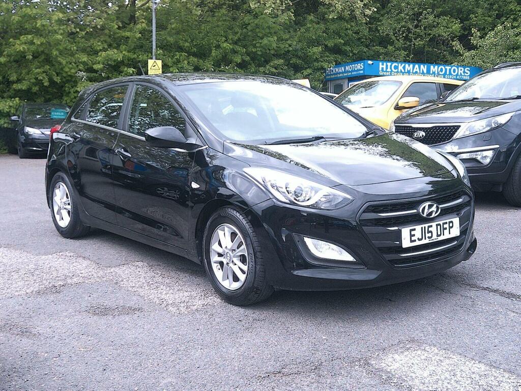 Hyundai I30 Hatchback 1.6 Crdi Blue Drive Se Euro 6 Ss EJ15DFP Black #3