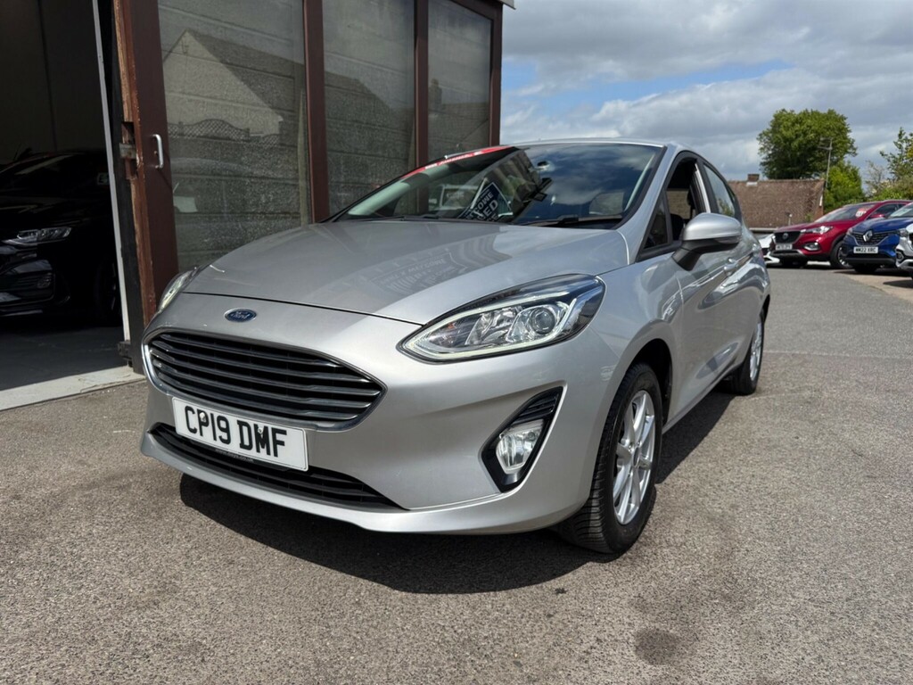 Ford Fiesta 1.1 Ti-vct Zetec Euro 6 Ss CP19DMF Silver #3