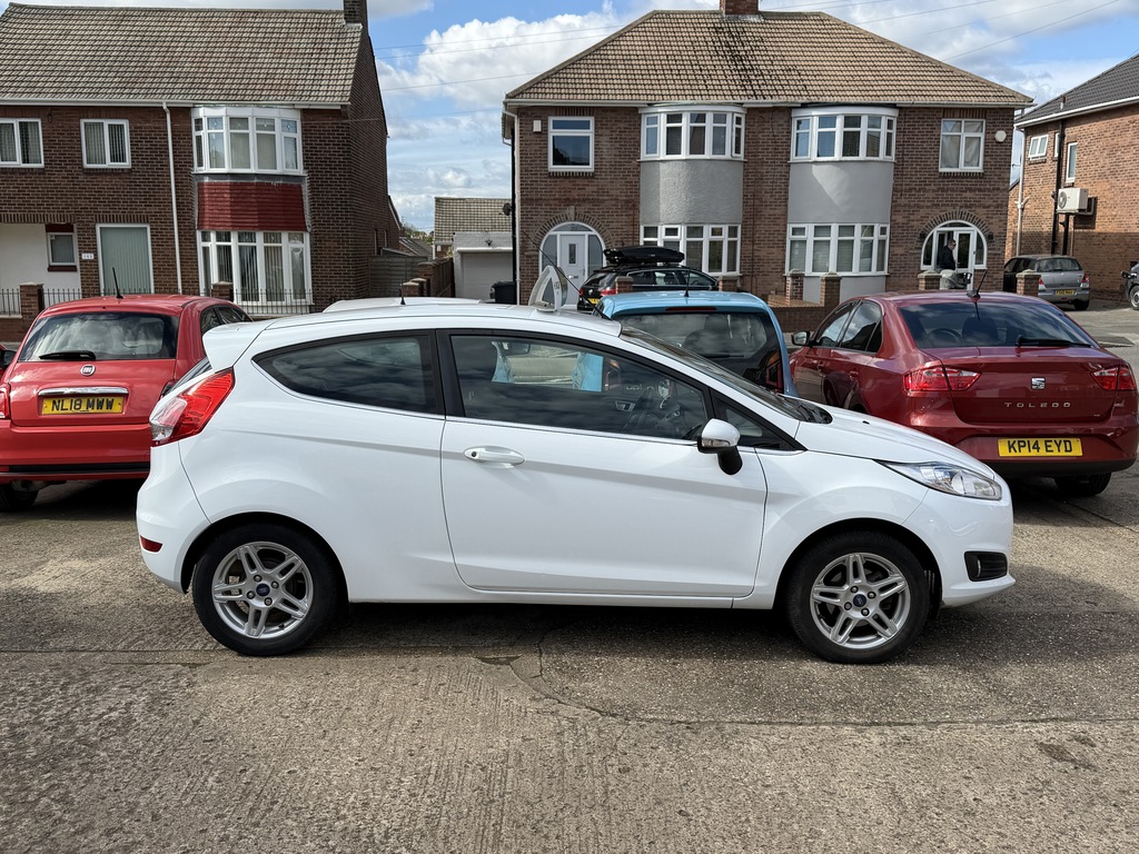 Ford Fiesta Petrol SH13VNX  #4
