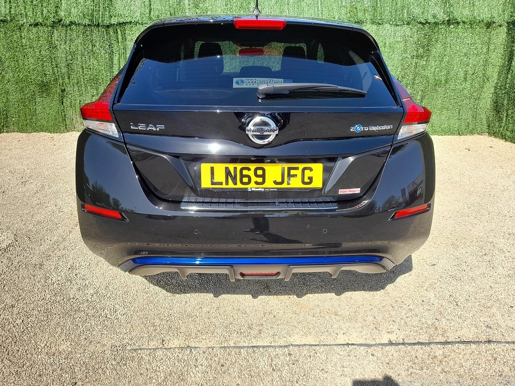 Nissan Leaf 3.Zero Black #6