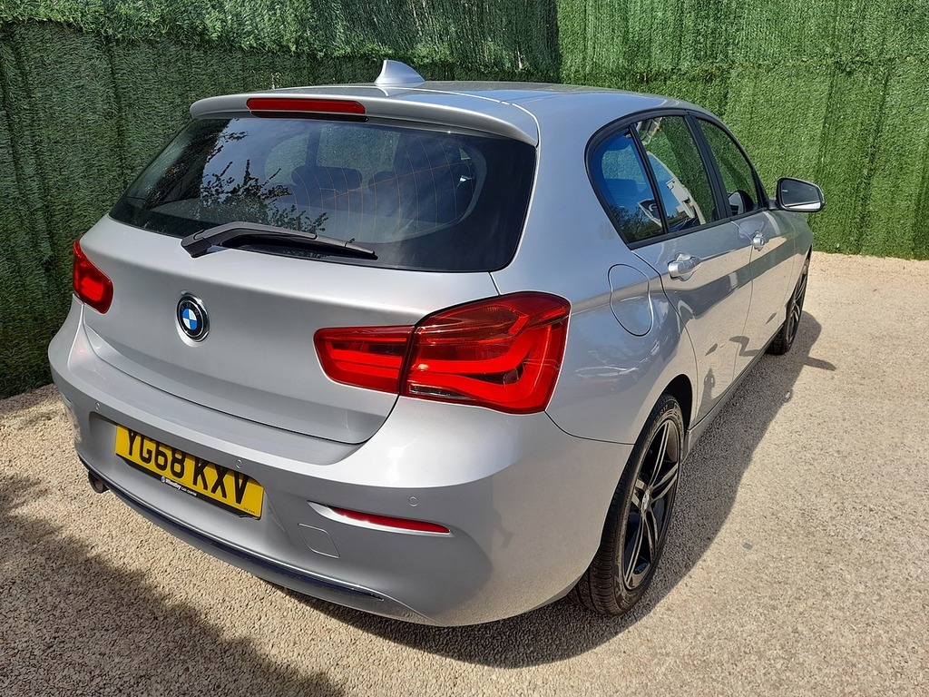 BMW 1 Series 118I Sport YG68KXV Silver #5
