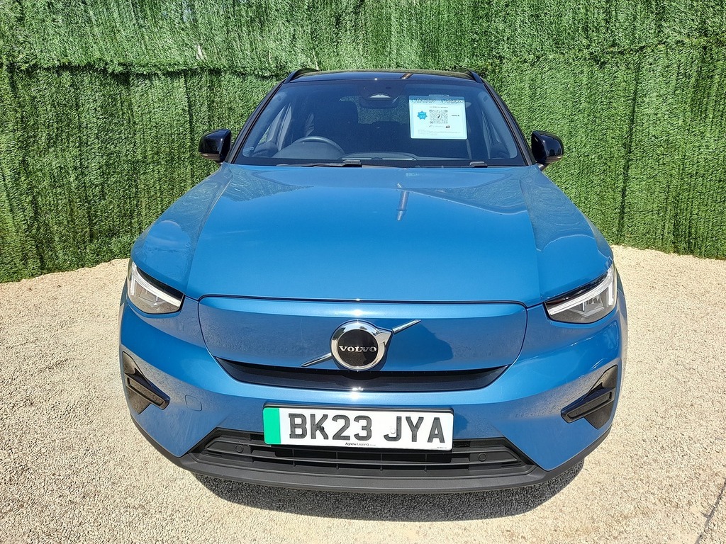 Volvo XC40 Core BK23JYA Blue #3