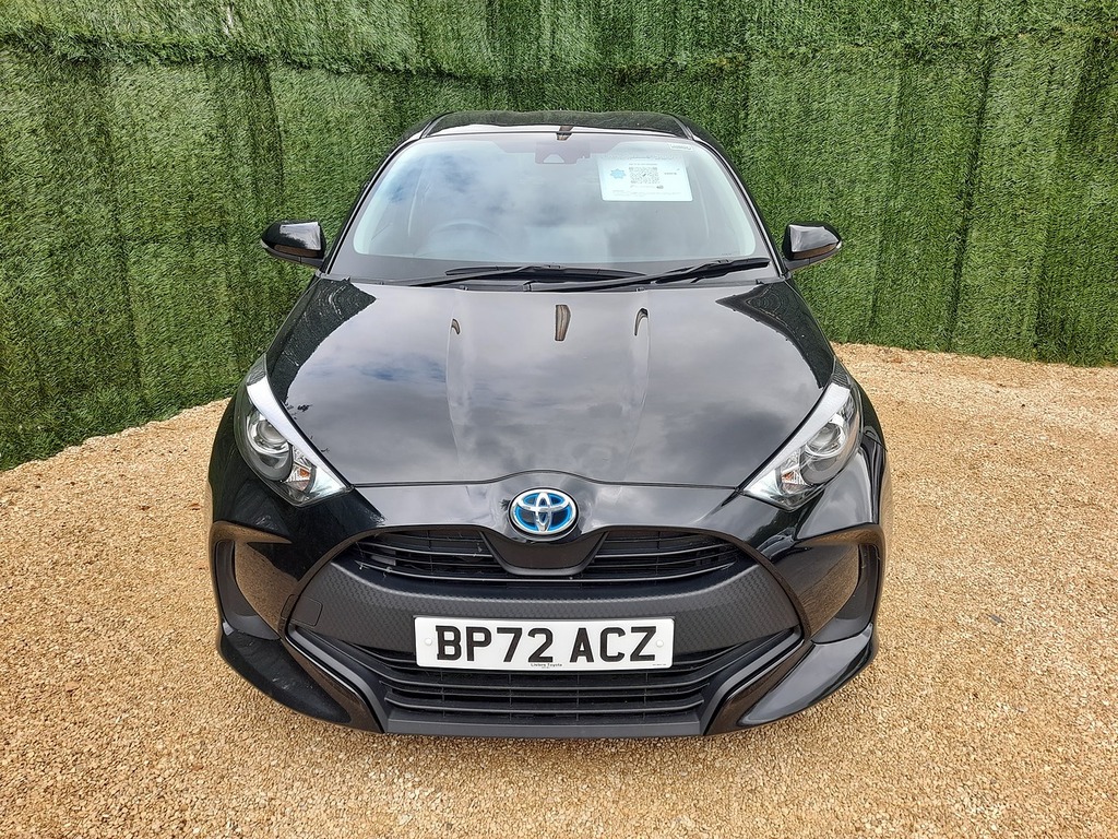 Toyota Yaris Vvt-h Icon BP72ACZ Black #3