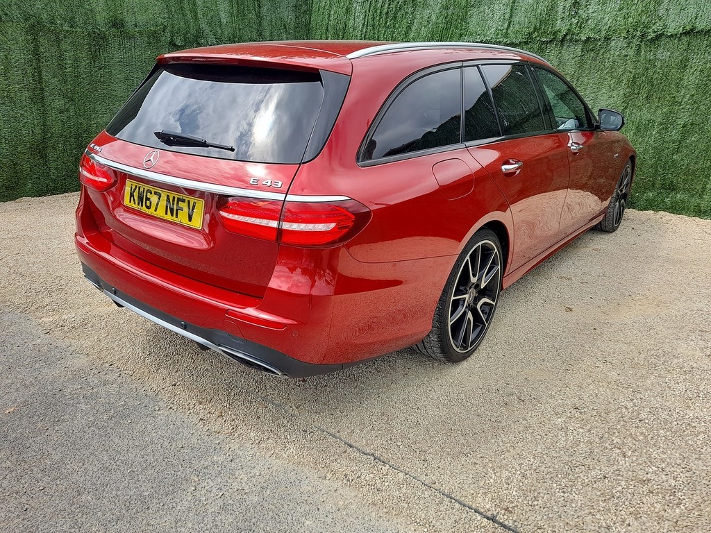 Mercedes-Benz E Class E43 V6 Amg KW67NFV Red #5