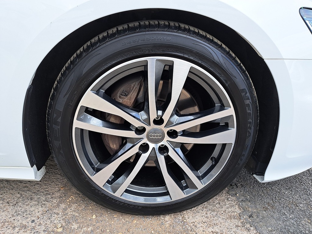 Audi A6 Avant Tdi V6 S Line White #6