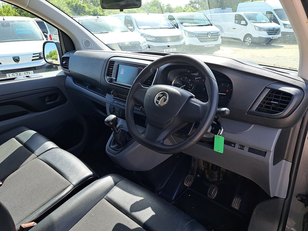 Vauxhall Vivaro Turbo D 2700 Sportive KP71MKL Grey #2
