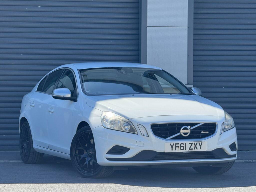 Volvo S60 2.4 D5 R-design Euro 5 Ss White #2